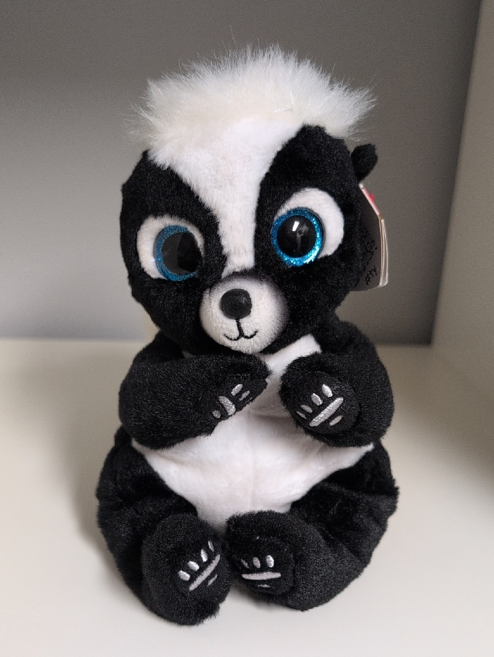 💜2/$20💜 Ty Beanie Bellies Ruckus The Skunk 6" BNWT Black And White Plush